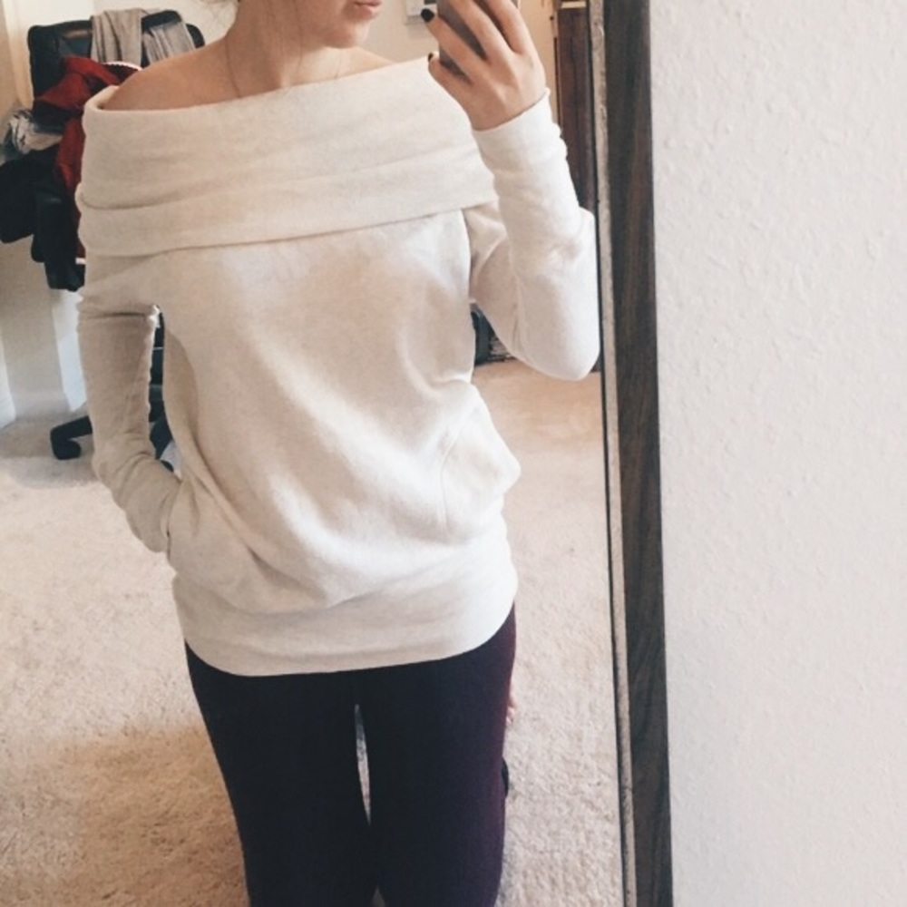Aerie off the shoulder cream sweatshirt